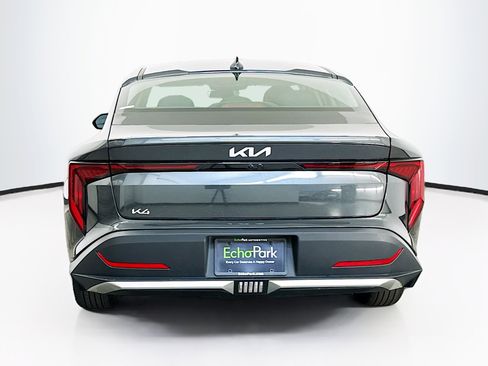 Used 2025 Kia K4 LXS image 7