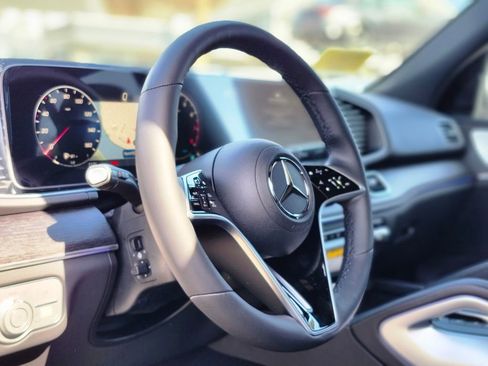 New 2026 Mercedes-Benz GLE 350 4MATIC image 18