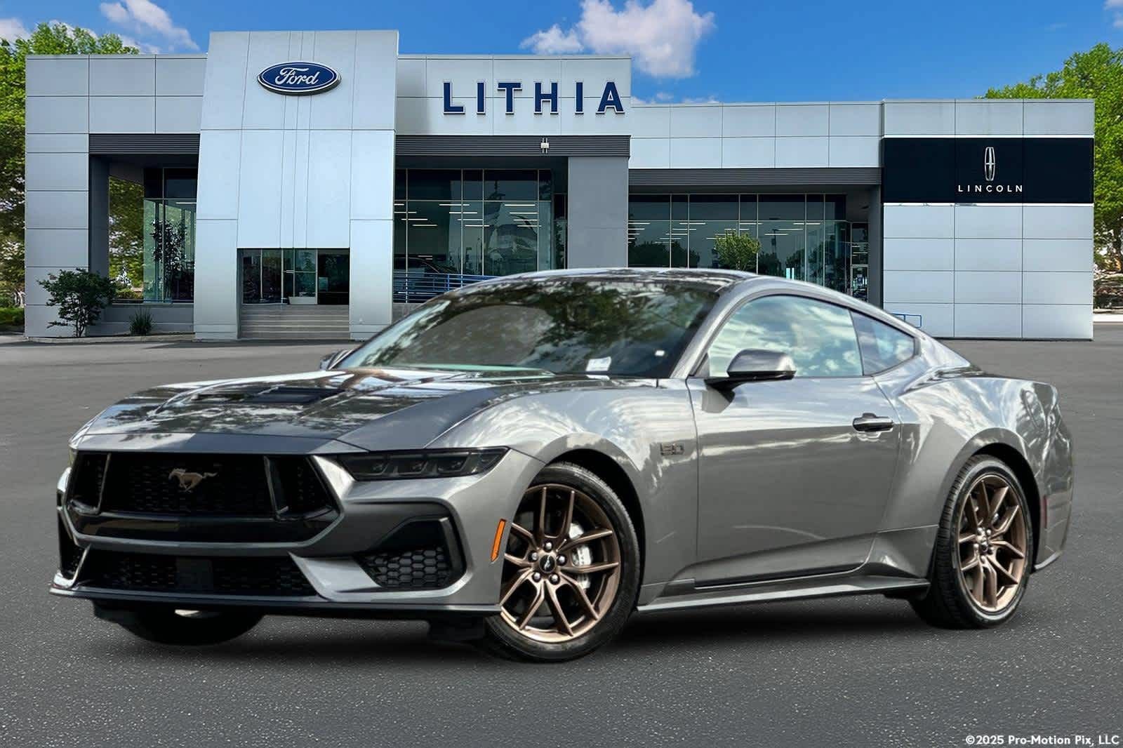Certified 2025 Ford Mustang GT Premium RWD image 1