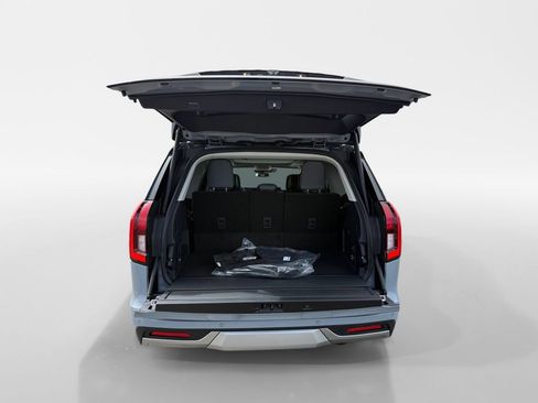 New 2026 Ford Expedition Platinum image 44