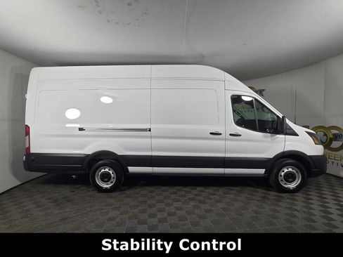 Used 2025 Ford Transit 250 148 High Roof Extended w/ Load Area Protection Package RWD image 10