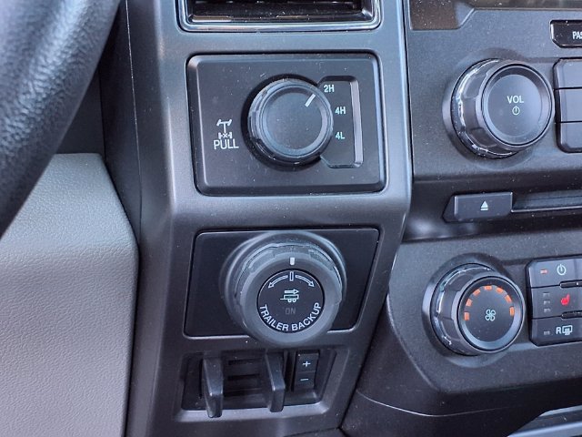 Used 2018 Ford F150 XLT w/ Equipment Group 302A Luxury AWD/4WD image 16