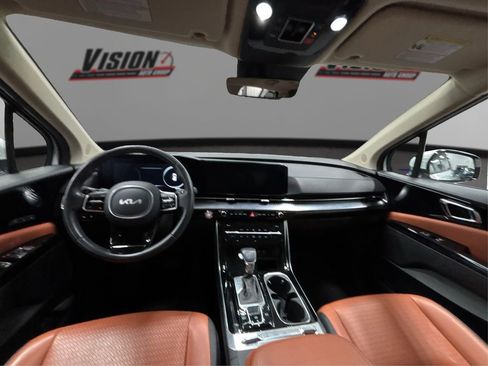 Certified 2024 Kia Carnival SX Prestige image 31