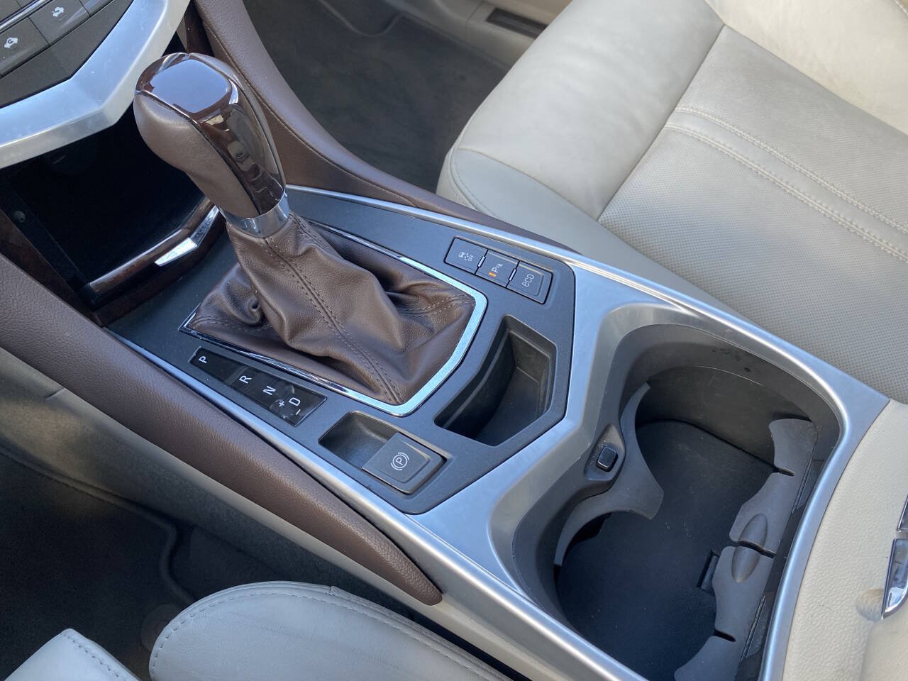 Used 2012 Cadillac SRX Performance FWD image 30