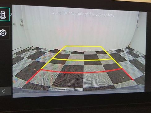 Certified 2024 Kia Sorento LX FWD image 29