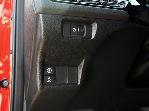 Used 2023 Honda Civic LX image 40