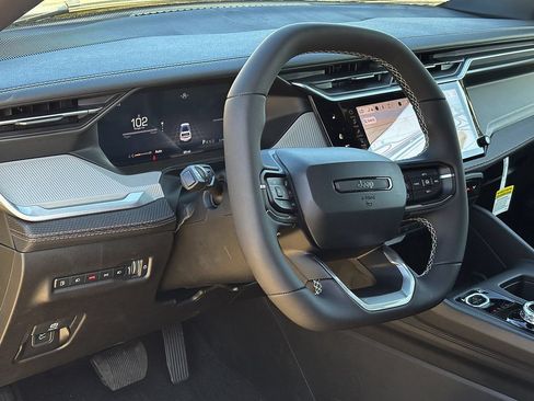 New 2026 Jeep Cherokee Limited AWD/4WD image 8