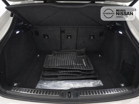 Used 2023 Porsche Macan AWD/4WD image 14