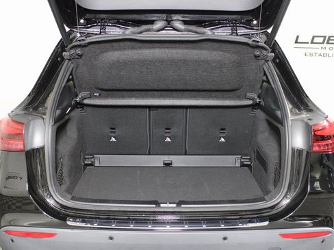 Certified 2025 Mercedes-Benz GLA 250 image 9