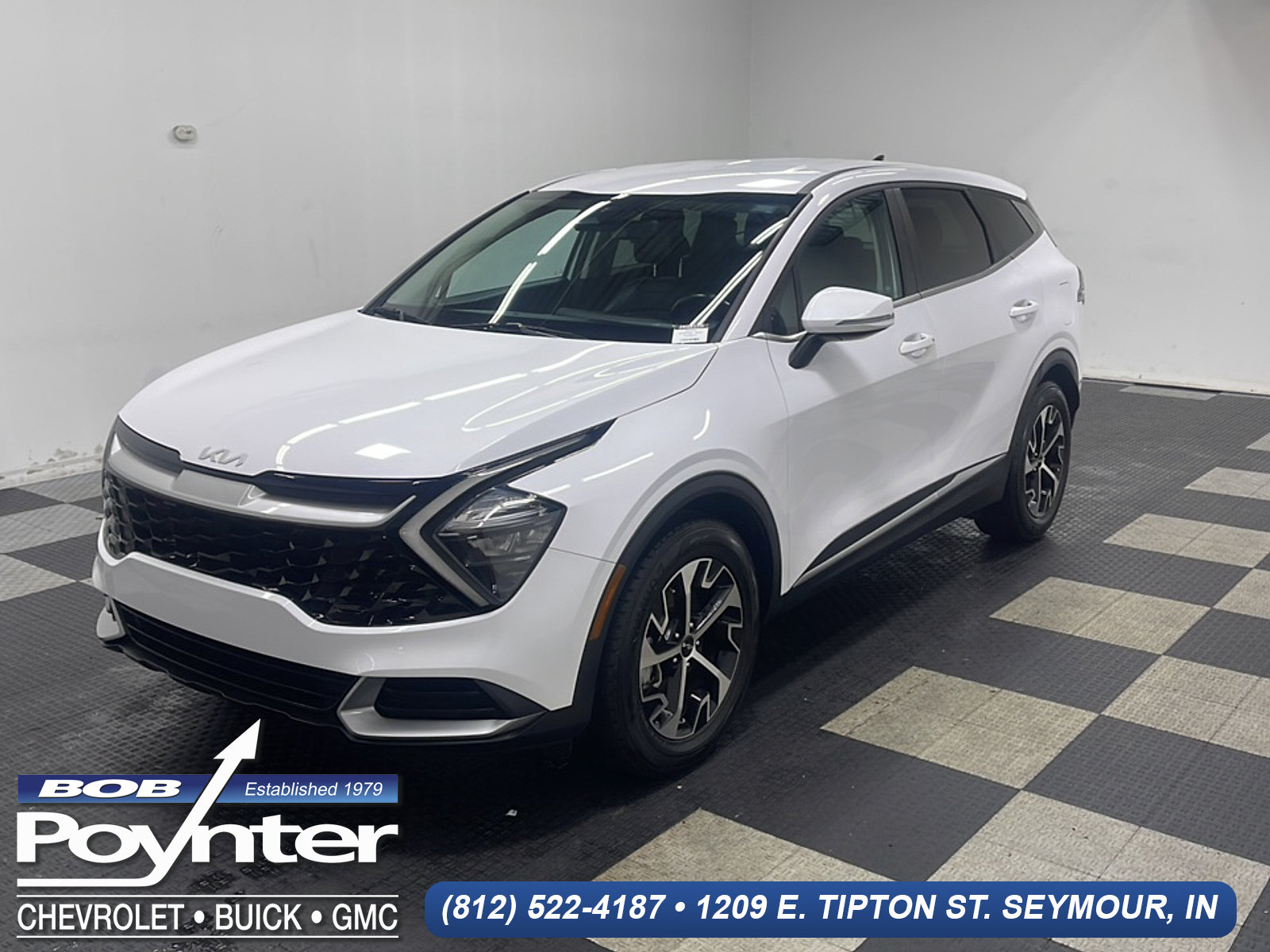 Used 2023 Kia Sportage EX FWD image 1