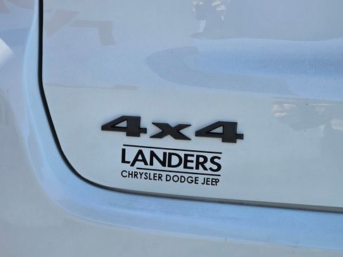 New 2026 Jeep Compass Latitude image 27