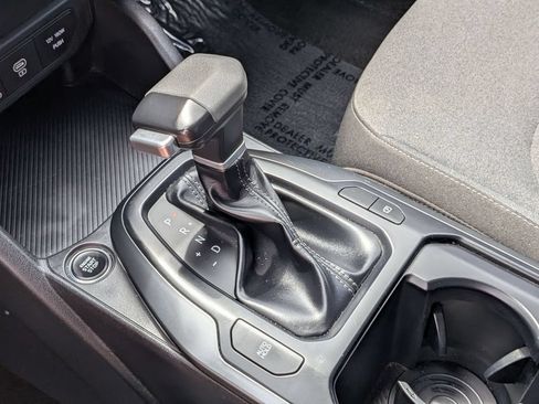 Used 2025 Kia K4 FWD image 19
