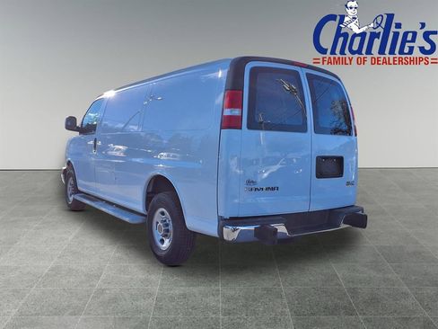 Used 2024 GMC Savana 2500 w/ Driver Convenience Package image 5