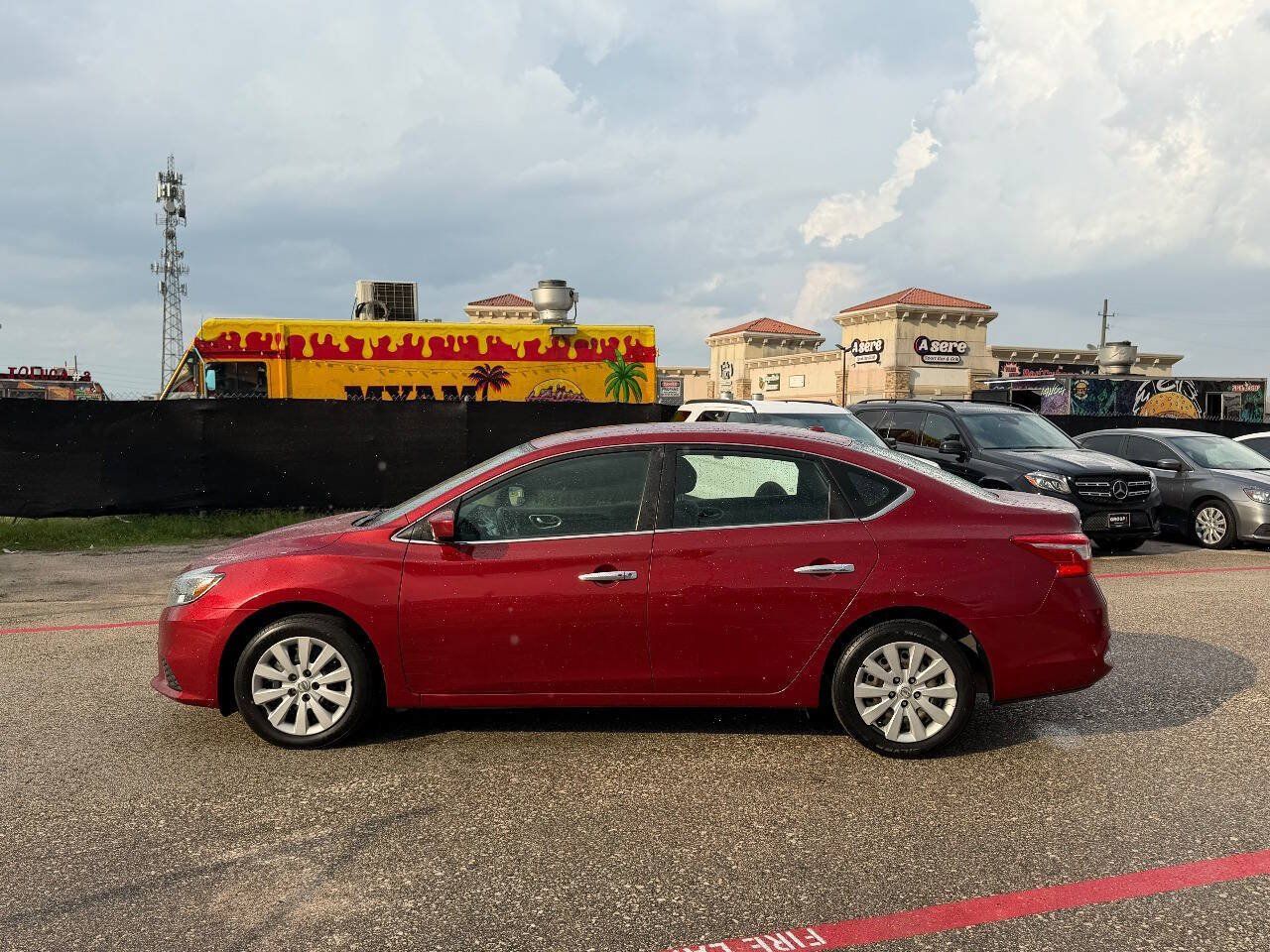 Used 2017 Nissan Sentra SV FWD image 28