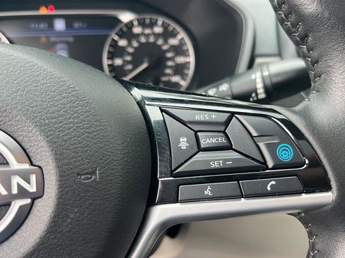 Used 2024 Nissan Altima 2.5 SL image 22