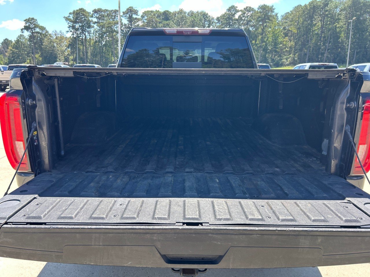 Used 2020 GMC Sierra 2500 Denali w/ Denali Ultimate Package AWD/4WD image 7