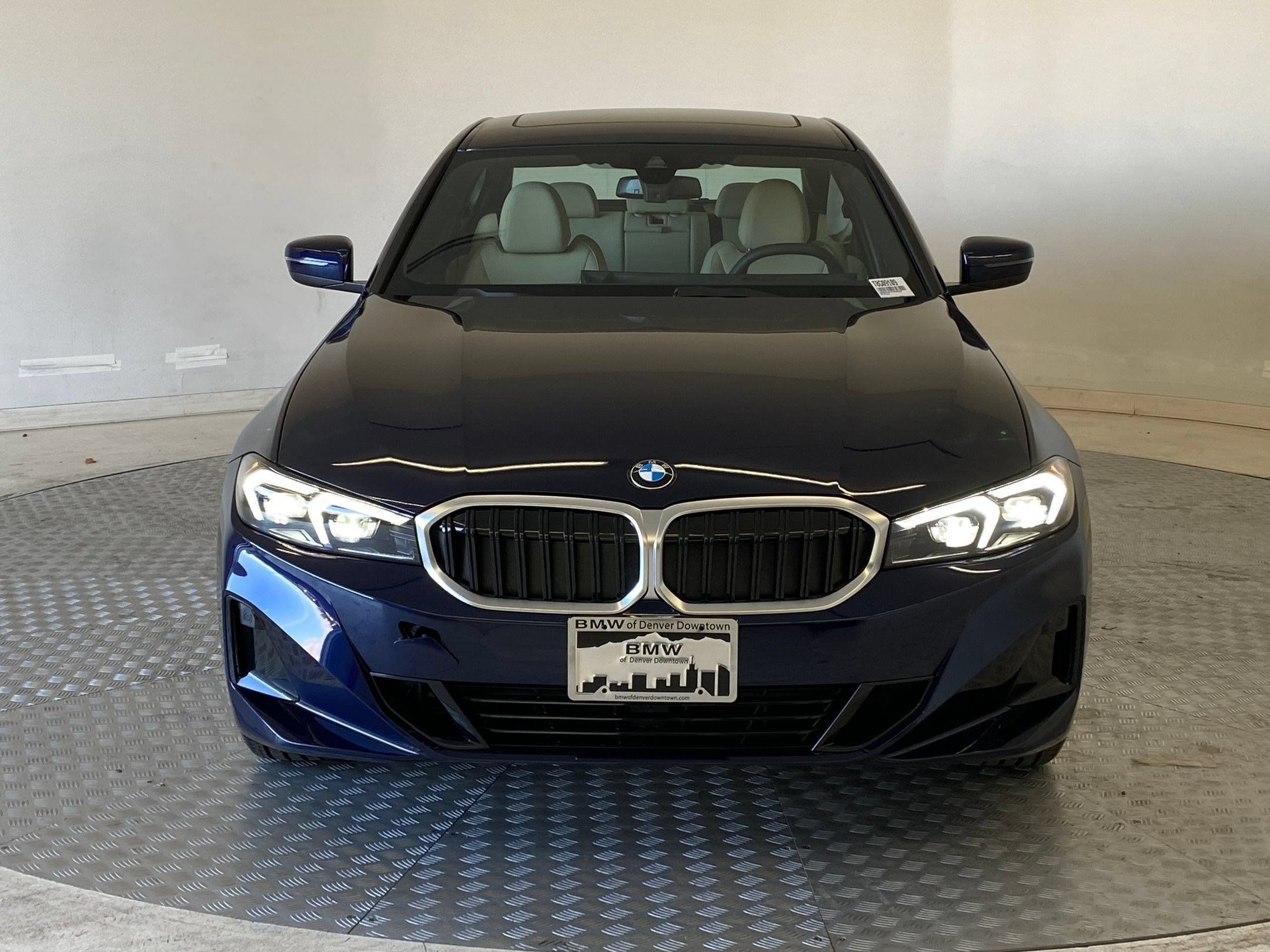 Used 2026 BMW 330i xDrive Sedan w/ Premium Package AWD/4WD image 5