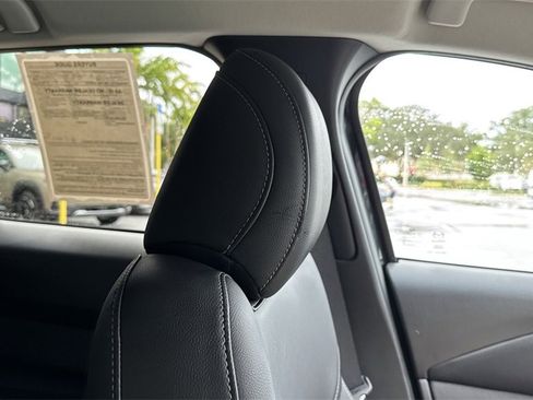 Certified 2025 MAZDA CX-50 AWD 2.5 S w/ Select Package image 21