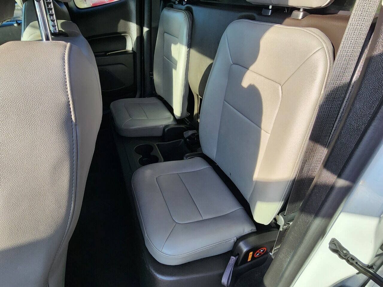 Used 2016 Chevrolet Colorado W/T RWD image 18