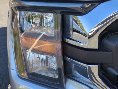 Used 2023 Ford F150 XLT image 10