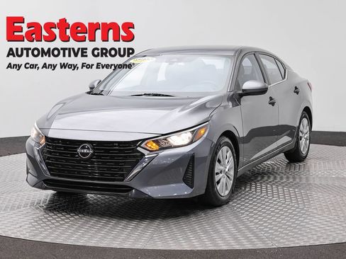 Used 2024 Nissan Sentra S FWD image 1