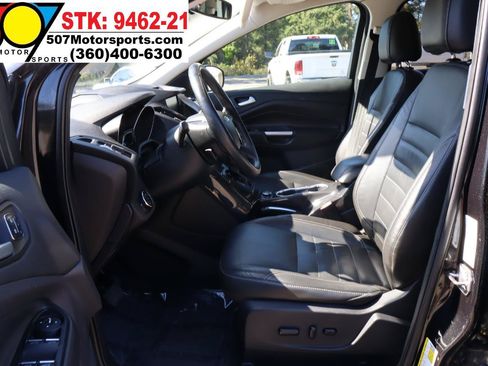 Used 2015 Ford Escape Titanium w/ Equipment Group 301A AWD/4WD image 12