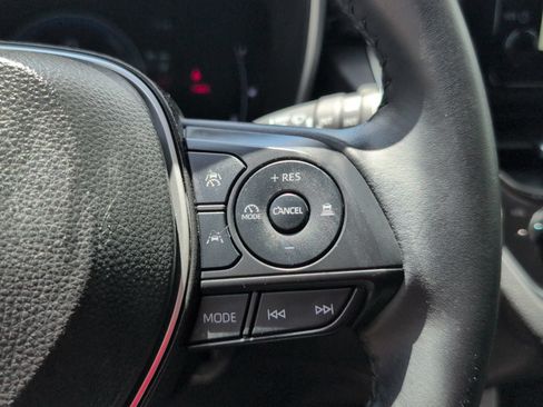 Used 2024 Toyota Corolla Cross AWD Hybrid w/ Convenience Package image 18
