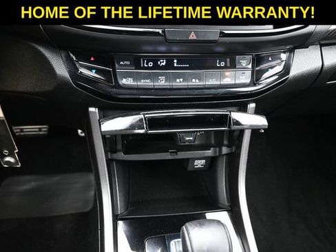 Used 2016 Honda Accord Sport image 32