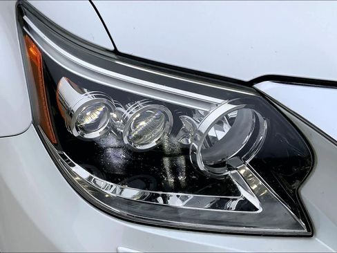 Used 2017 Lexus GX 460 Luxury image 26