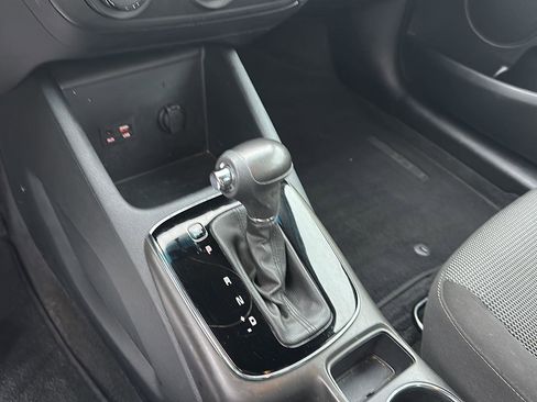 Used 2018 Kia Forte LX image 22