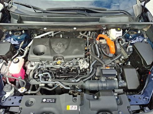 Certified 2023 Toyota RAV4 XLE w/ Convenience Package image 28