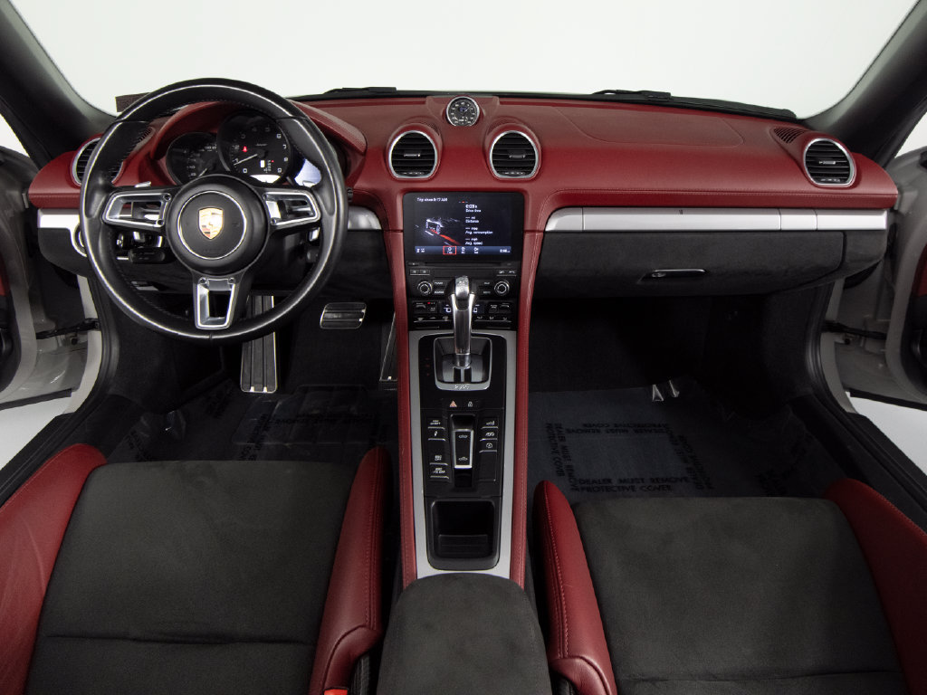 Certified 2021 Porsche 718 Boxster Spyder RWD image 38