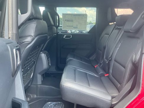 New 2025 Ford Bronco Big Bend w/ Black Diamond Package AWD/4WD image 14