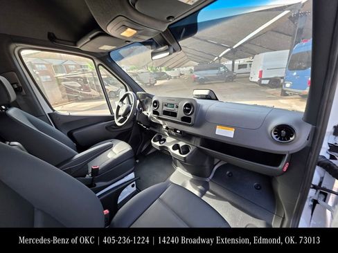 New 2026 Mercedes-Benz Sprinter 2500 image 12