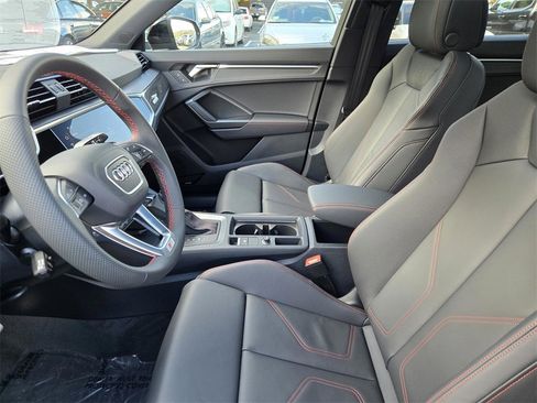 New 2025 Audi Q3 2.0T Premium Plus image 27