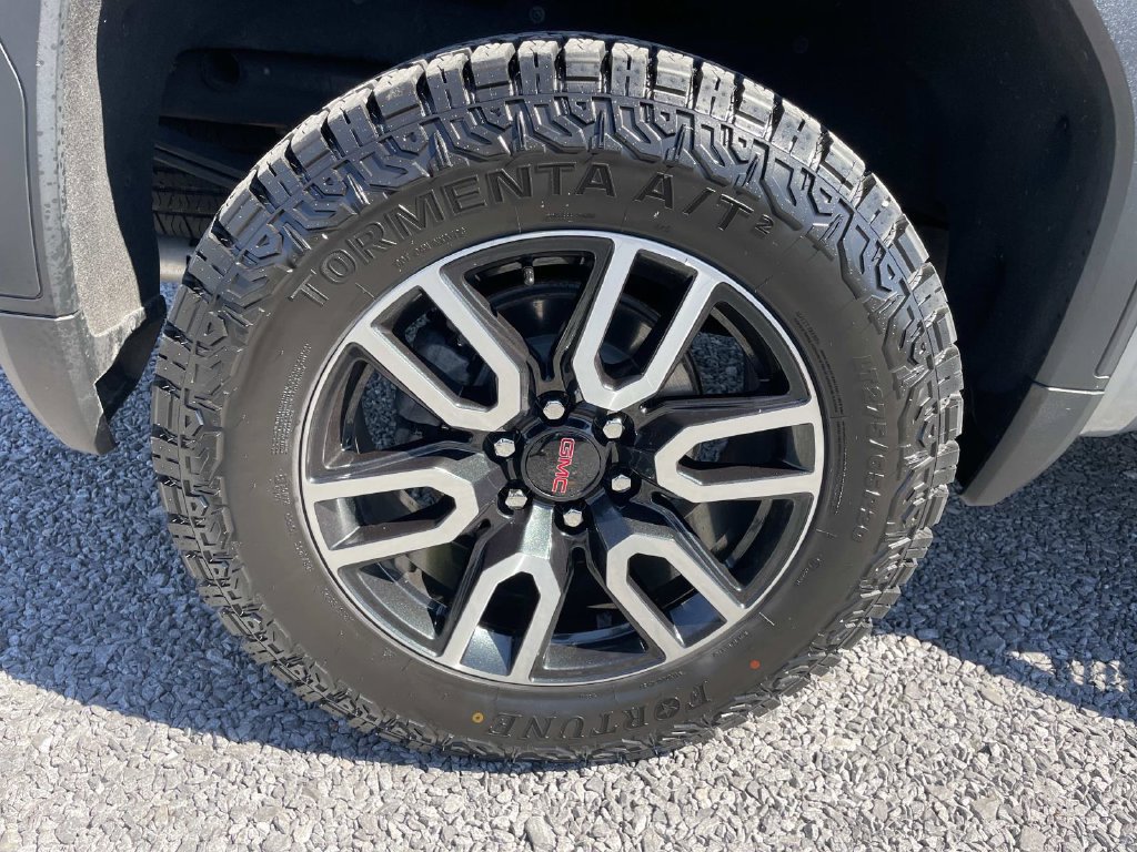Used 2020 GMC Sierra 1500 AT4 w/ AT4 Premium Package AWD/4WD image 23