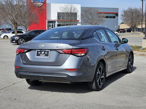 Used 2024 Nissan Sentra SV image 4