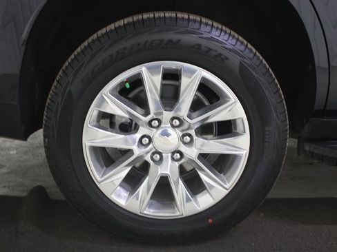 Used 2023 Chevrolet Tahoe Premier image 33