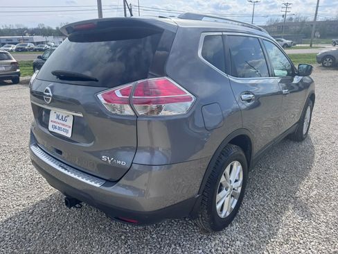 Used 2016 Nissan Rogue SV w/ SV Moonroof Package AWD/4WD image 6
