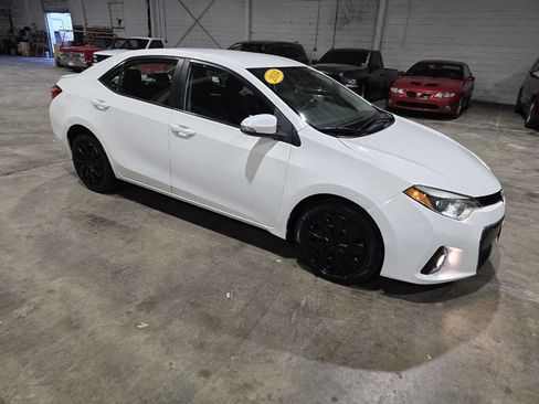 Used 2014 Toyota Corolla S image 17