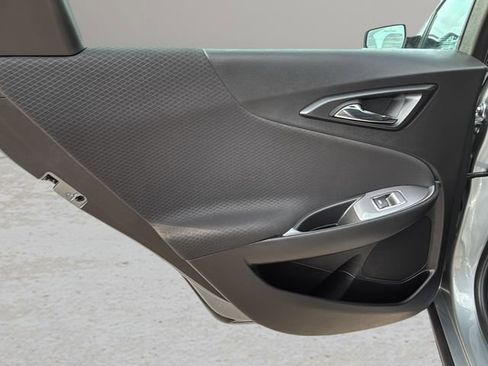 Used 2025 Chevrolet Malibu LT FWD image 14
