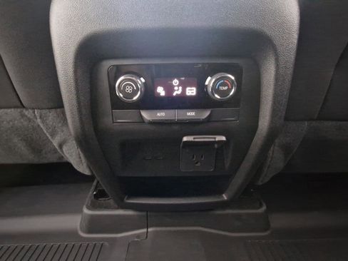 New 2026 Chevrolet Traverse LT w/ Driver Confidence Package image 25