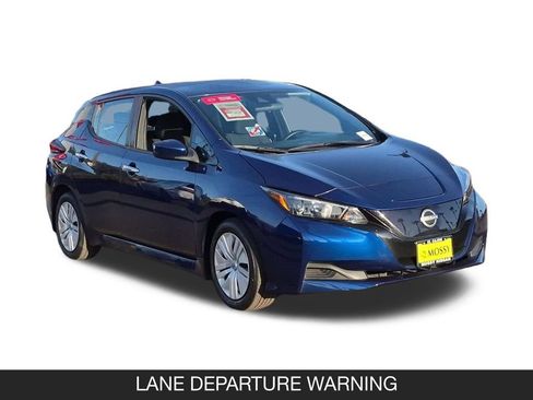 Certified 2025 Nissan Leaf S FWD image 2