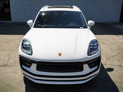 Used 2022 Porsche Macan image 6