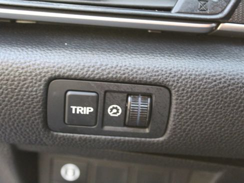 Used 2019 Honda Accord Sport image 26
