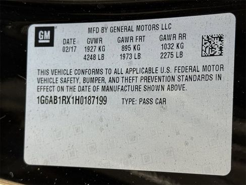 Used 2017 Cadillac ATS Luxury image 32