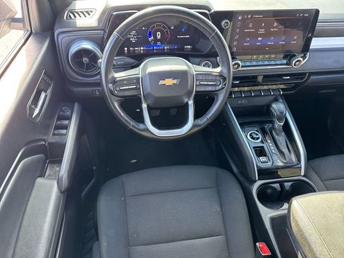 Used 2024 Chevrolet Colorado LT w/ LT Convenience Package image 13