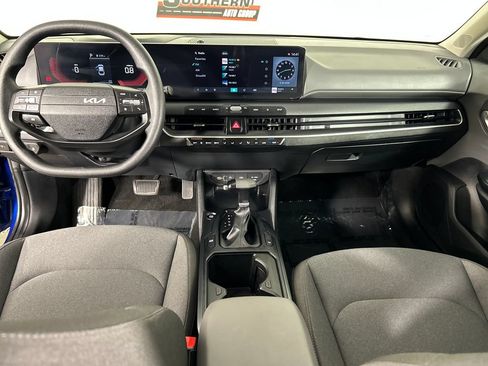 Used 2025 Kia K4 FWD image 18