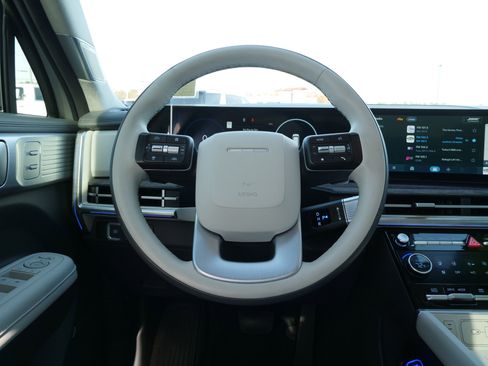 Used 2024 Hyundai Santa Fe Calligraphy image 23