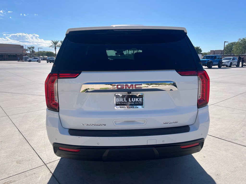 Used 2023 GMC Yukon XL SLE RWD image 8